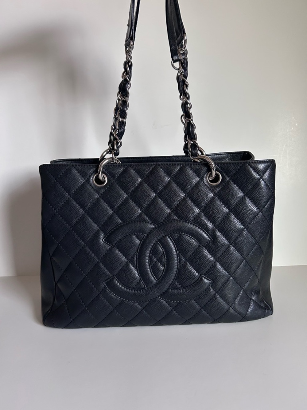 Chanel Quilted Caviar Leather Shoulder Tote - Black